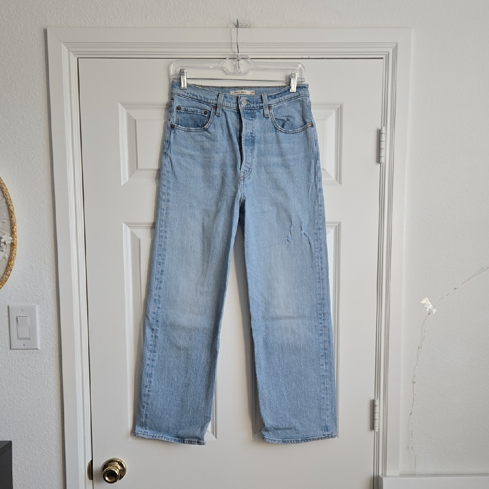 Levi's Light Blue Ribcage Straight Leg Jeans